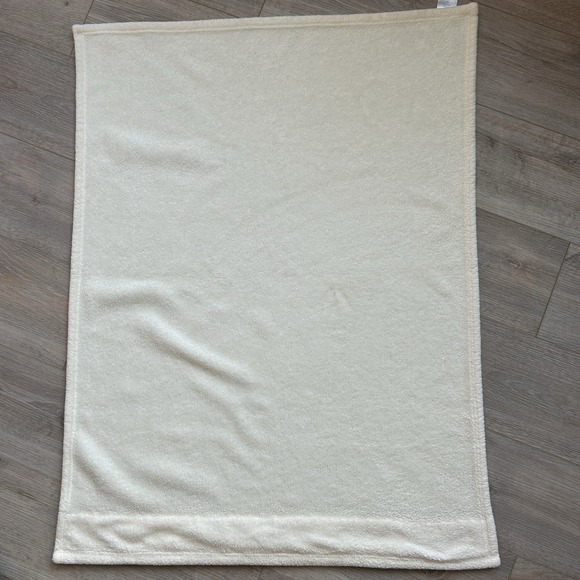 Small Wonders‎ Yellow Butterfly Ladybug Flower Embroidered Blanket 30x40in - Picture 5 of 7